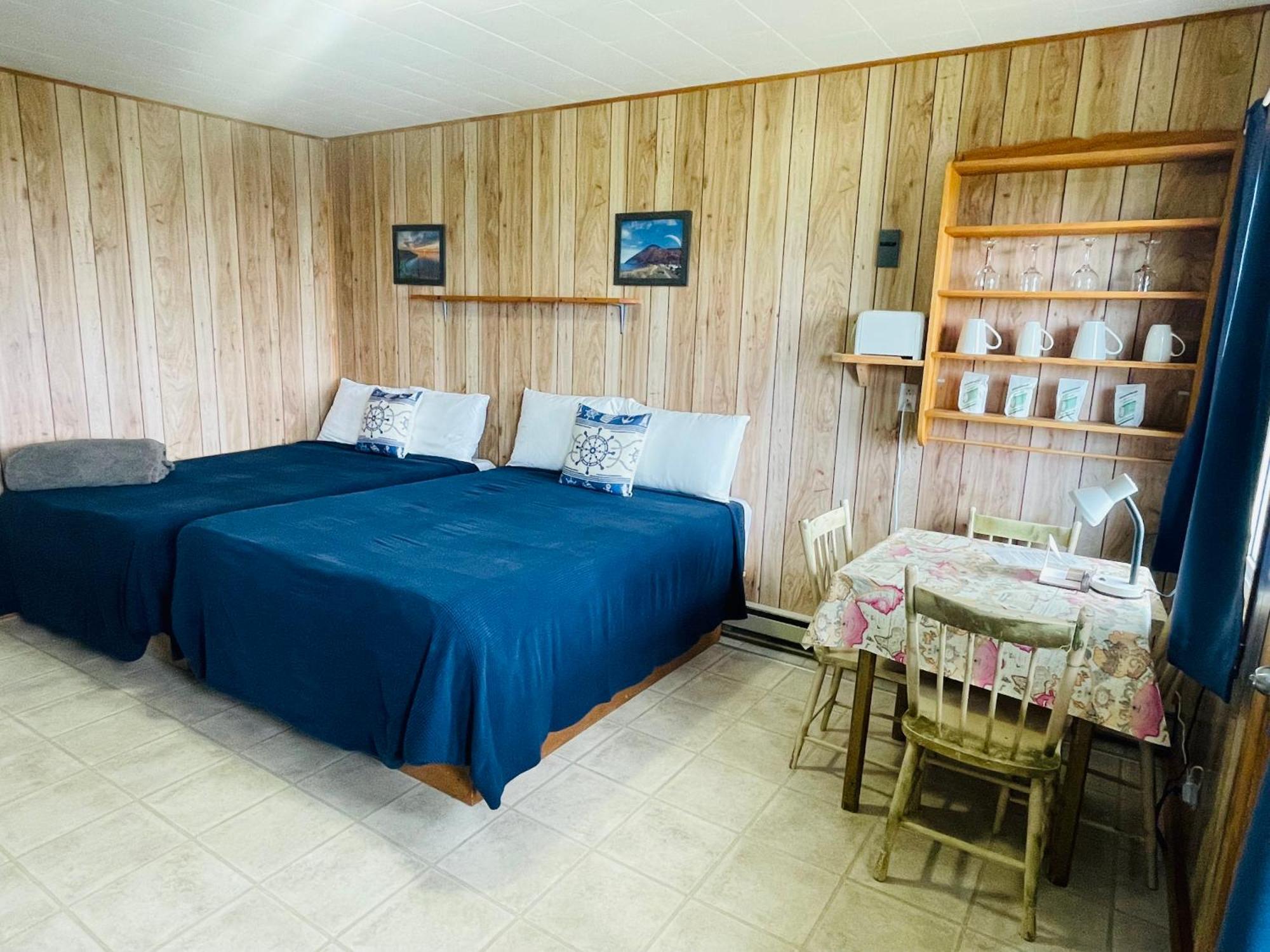 Chalets Bernatchez Mont Saint Pierre Bagian luar foto