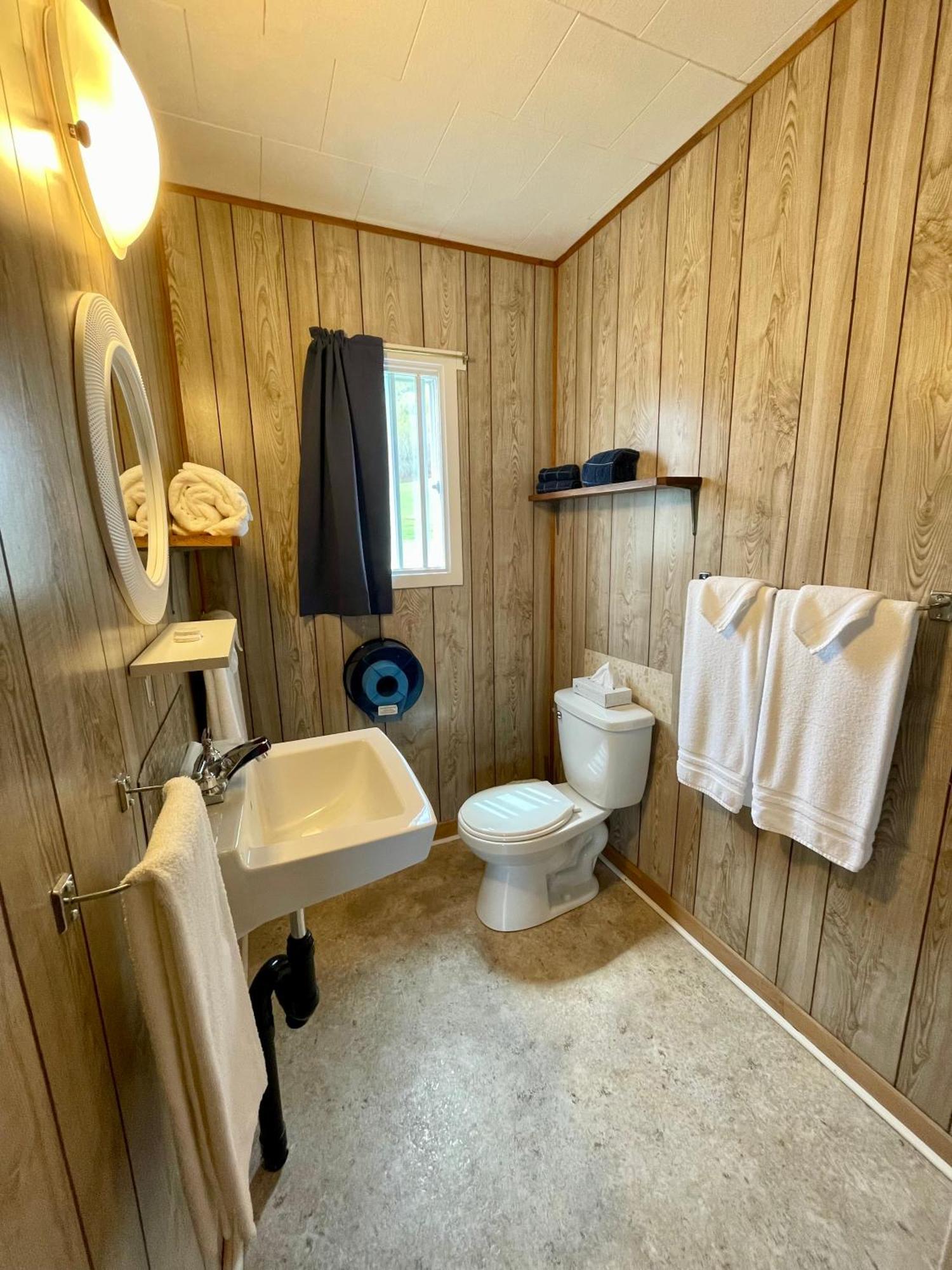 Chalets Bernatchez Mont Saint Pierre Bagian luar foto
